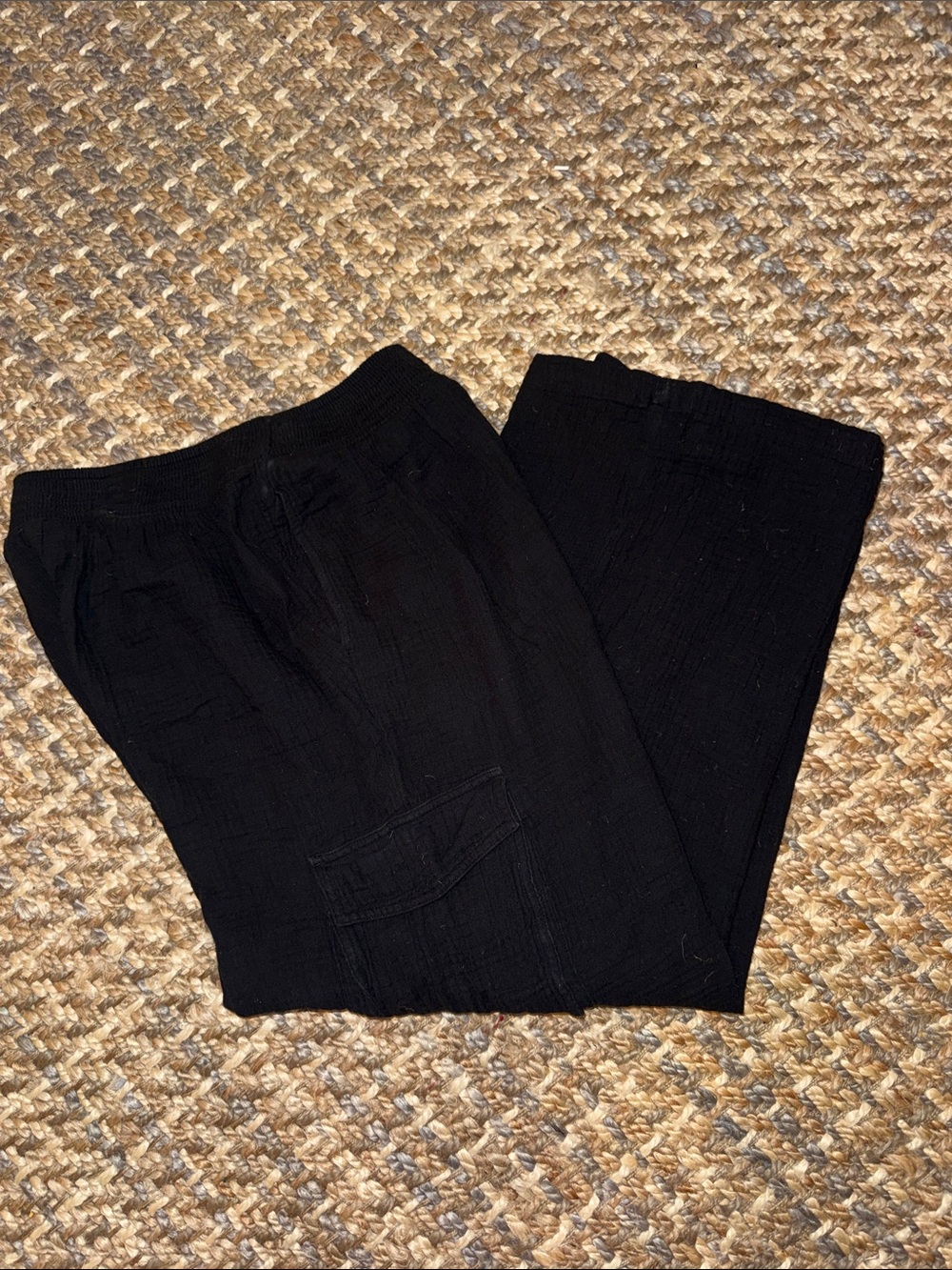 aerie Black Women's Cargo Pants with Elastic Waist
